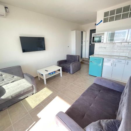 Club Panorama Studio - Pool, Garden Apartment Alsoors Exterior photo